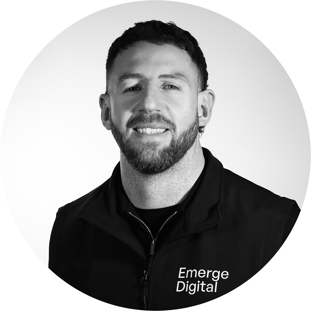 Alex Cuthbert Headshot